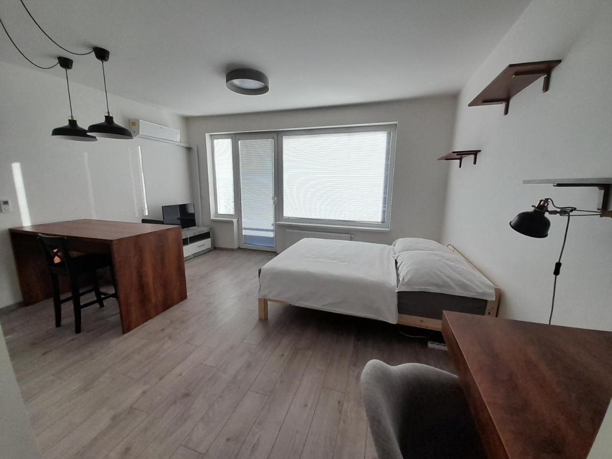 Entrez Radnica 2 Apartment Kosice Luaran gambar